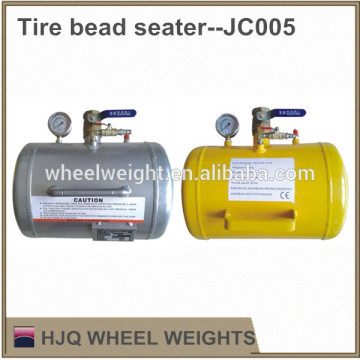 Tire bead seater