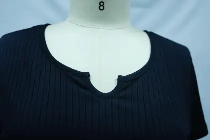 Women's slim fit knitted dress