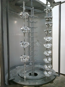 Plastic vacuum coating machine