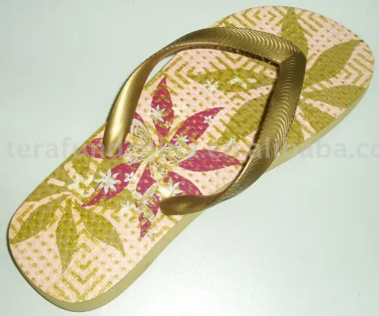 TRF070829 rubber flip flops