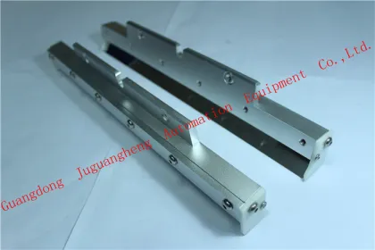 MPM UP3000 300MM  Metallic Squeegee
