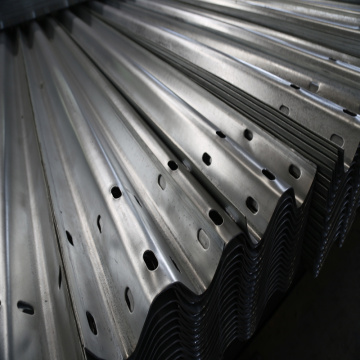 galvanized highway guardrail three waves highway guardrail