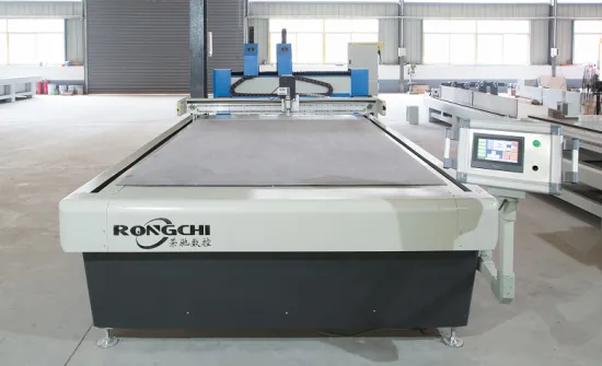 Oscillating knife cutting machine