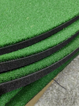Thickened Glue Layer Golf Hitting Mat