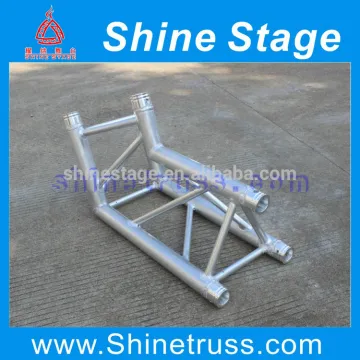 easy install factory outlets triangle spigot corner for triangle truss