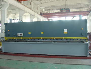 Steel Guillotine shearing machine