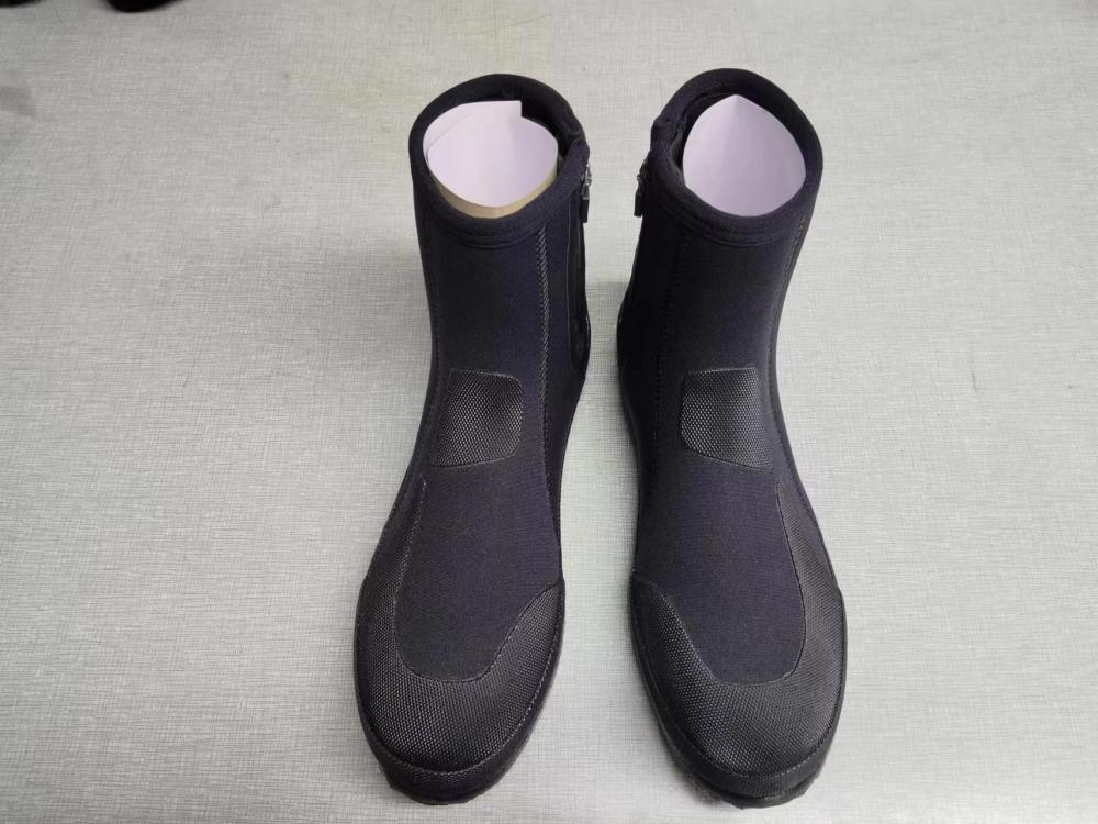 Doppel -Nylon -Neopren -Tauchstiefel Neues Produkt