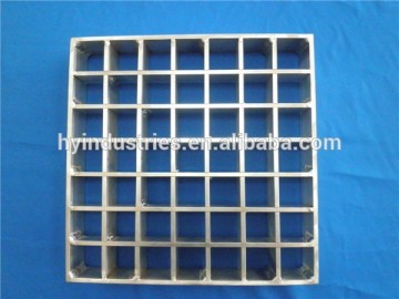 Decorative platform high intensity aluminum press-lock grating