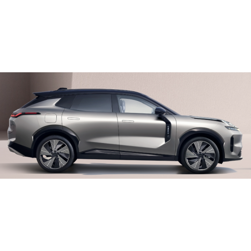 2025 Lynkco 08 120 км Long Range Pro