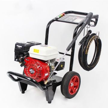 Portable Gasoline Engine High-Pressure Cleaner for Rust and Oil Mud Removal