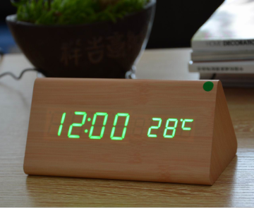 Factory direct top selling mini white led display wooden table clock with low price