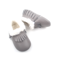 Scarpe mocassini invernali con nappe in peluche