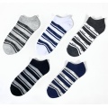 Custom-made cheap sports socks for men