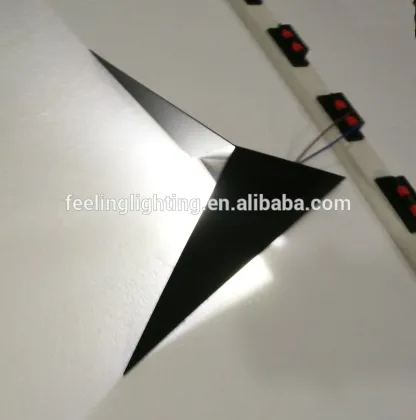 Hot selling white/black indoor iron wall lamp designs for hotel decoration