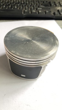 Piston For Mazda LF LFB1-11-010