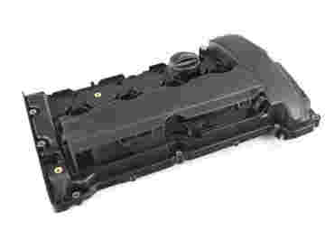 Reinforced magnesium alloy valve cover