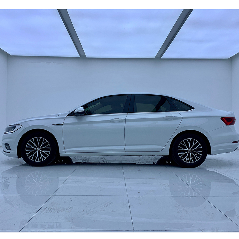 Comfortable used car Volkswagen Sagitar Comfortable used car Volkswagen Sagitar