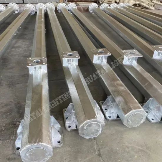 Customized Hot-Dip Galvanized Q235 Traffic Light Poles