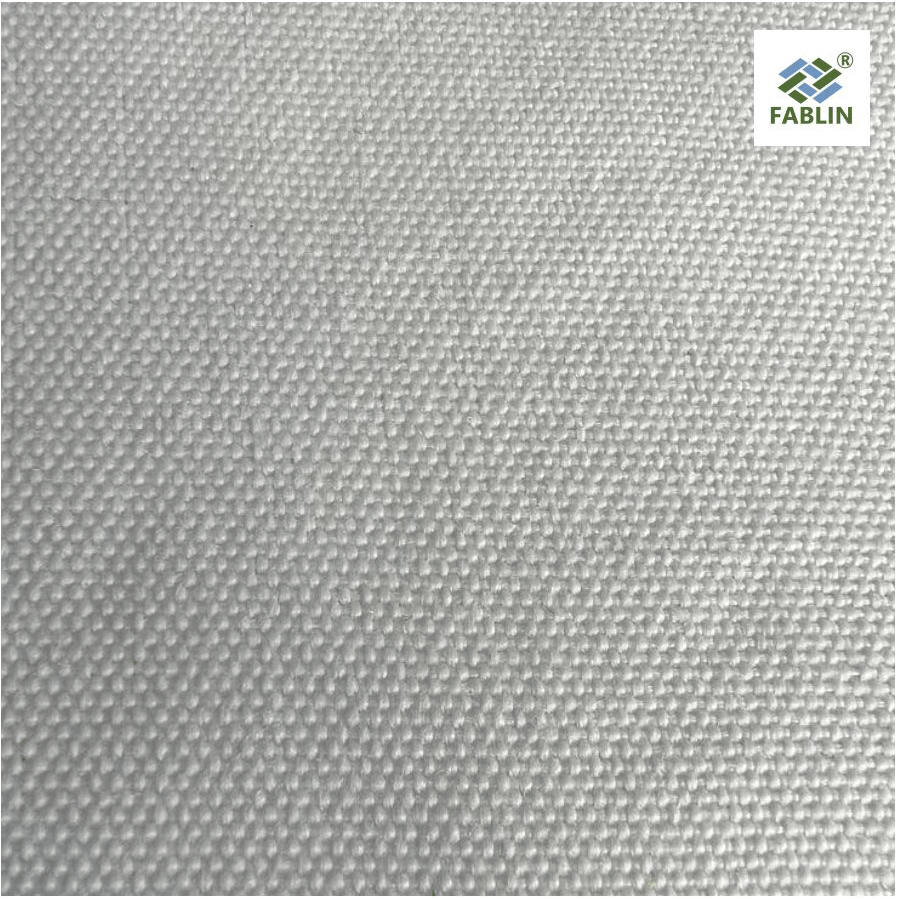 Малочна-белая алефінавая тканіна камфорт на адкрытым паветры