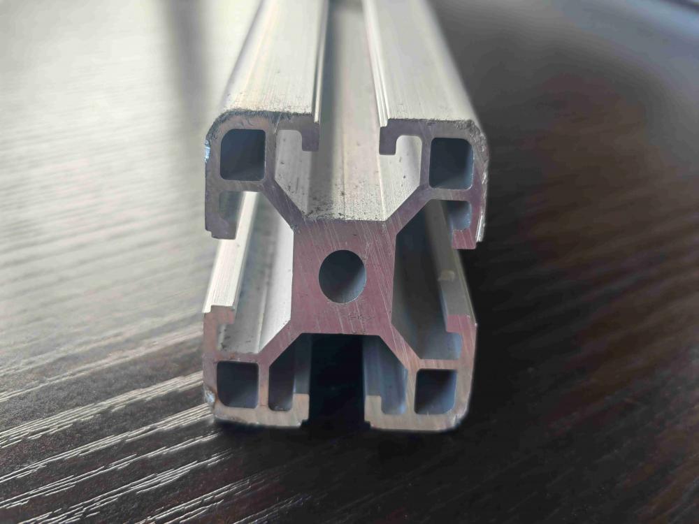 Profil aluminium untuk peralatan garis aliran