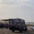 Grande trailer de RV Oerland fora da estrada Camper