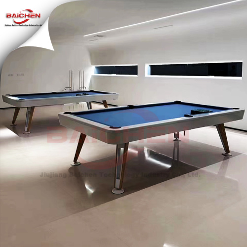 otel süiti lüks bilardo oyun masası