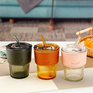 High profile horizontal straw glass