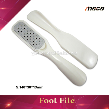Hot sale 2017 stainless steel pedicure hard skin callus remover with plastic handle
