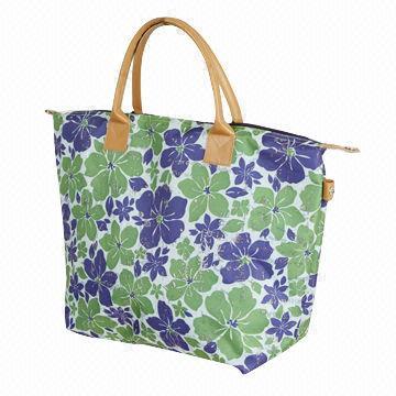 Polyester shopping bag with PVC handle