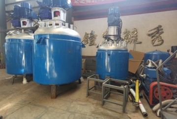 Electric heating blending kettle