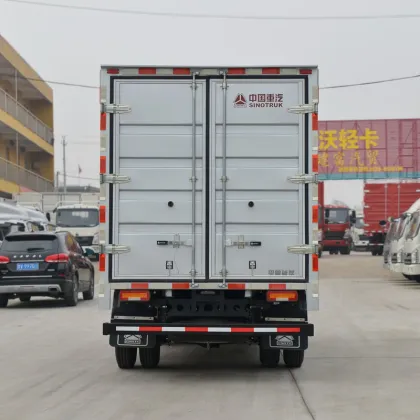 Sinotruk HOWO Xiaoshuai, 130 hp, 4X2, 3.6-meter single-row van light truck