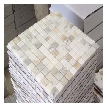 Glossy Finish Square Mosaic White Gold Marble Calacatta