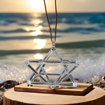 Competitive Price Merkaba Quartz Singing Pyramid for Chakra Meditation