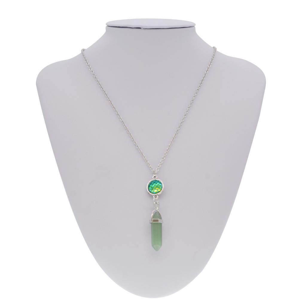 Escalas de peces Prisma hexagonal Green Aventurine Necklace