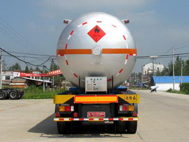 12.6m Tri-axle Liquefied Gas Transport Semi Trailer