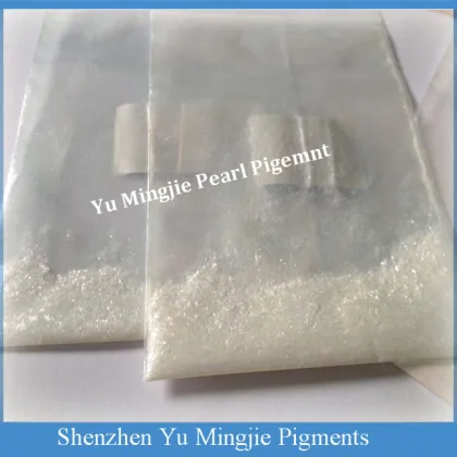 Diamond pearl pigment powder for paint