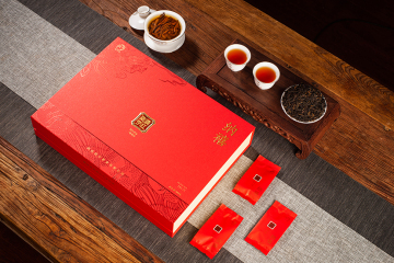 Auspicious Celebration Dianhong Black Tea