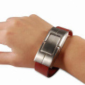 Braccialetti intrecciati magnetici personalizzati con bracciale in acciaio moda