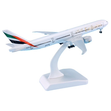 18 ซม. 1/400 สเกลเอมิเรตส์แอร์ไลน์โบอิ้ง 777-300 เอ้ออัลลอย