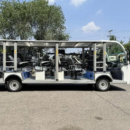 17-seat electric sightseeing car