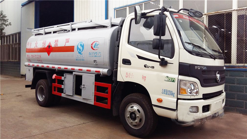 fuel transport tank truck 2