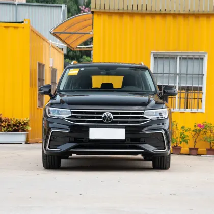 Volkswagen Tiguan L 5-Seater Midsize SUV FWD High Space Vehicle