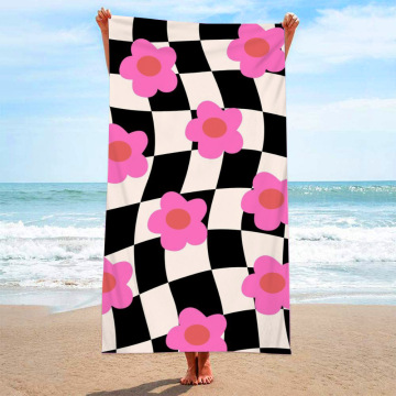 Modern Checkered Microfibre Beach Towel: High Quality, Thick and Luxurious Beach Accessories