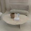 Table de salon ovale moderne simple