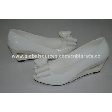 Ladies' high-heeled sandals