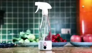 Popular Customized Plastic Reusable Virus Elimination Sterilize Water Spray Bottle