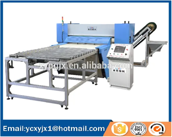Auto feeding and continuous cutting automated production line for PVC sheet material