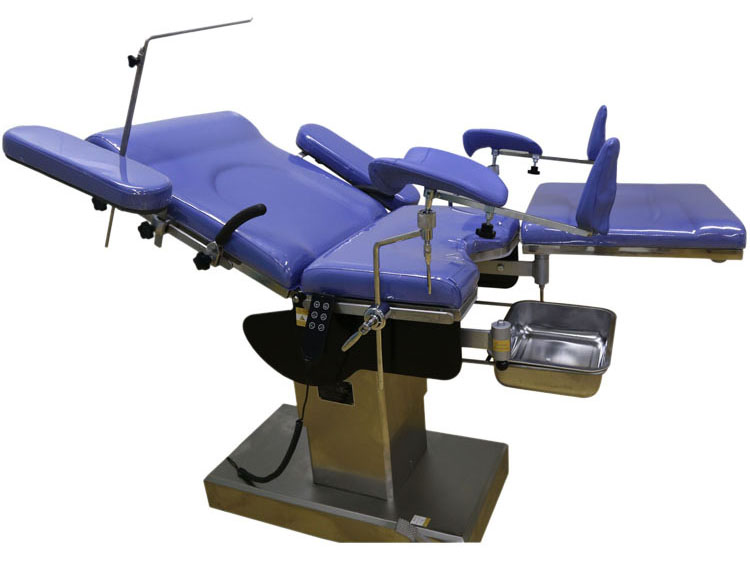 Woman Gynaecology Examination Birth Table