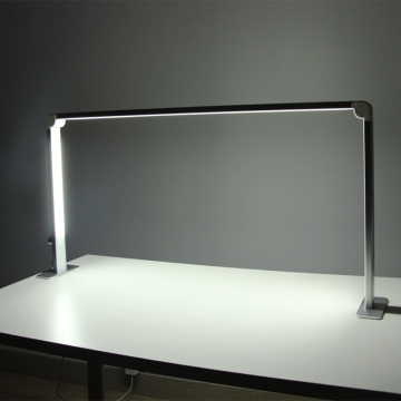 2024 neues Design Superior Superior Lash Lampe gepaart mit Nagel -Tech -Schreibtischlampe