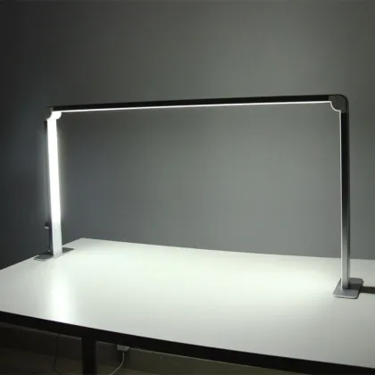 2024 New Design Superior Lash Lamp Paired With Nail Tech Desk Lamp